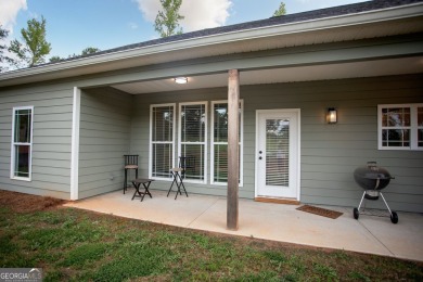 Welcome to this stunning 3-bedroom, 2-bath home perfectly on Cabin Creek Golf Club in Georgia - for sale on GolfHomes.com, golf home, golf lot