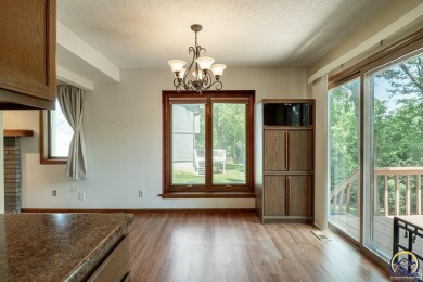 Don't miss this well-maintained and move-in-ready half-duplex on Lake Shawnee Golf Course in Kansas - for sale on GolfHomes.com, golf home, golf lot