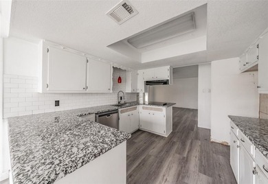 1.78 acres with a 30x40 brick shop, RV Hookup, RV and boat on Mountain Valley Country Club in Texas - for sale on GolfHomes.com, golf home, golf lot