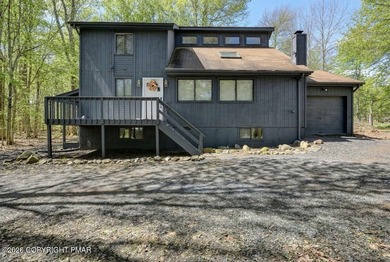 Welcome To Heaven's Place. Newly Renovated 3BR/2BATH on Pocono Farms Country Club in Pennsylvania - for sale on GolfHomes.com, golf home, golf lot
