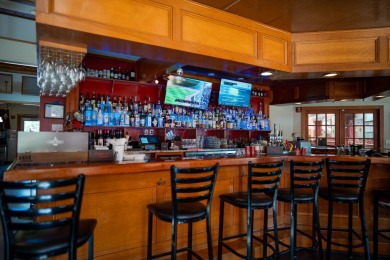 Overlooking the 6th fairway you will find this impeccable O unit on The Club At Yarmouthport in Massachusetts - for sale on GolfHomes.com, golf home, golf lot