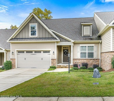 Don't miss this exceptional 3-bedroom, 3-bath townhouse built in on Pinehurst Resort and Country Club in North Carolina - for sale on GolfHomes.com, golf home, golf lot