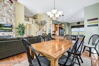 Life feels so good at 207 Hermit Thrush, Pinecrest Lake Golf & on Pinecrest Lake Golf and Country Club in Pennsylvania - for sale on GolfHomes.com, golf home, golf lot