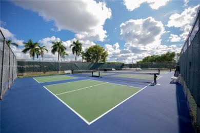 If you are looking for an Amazing unit, corner move-in ready in on Sunrise Lakes Phase III in Florida - for sale on GolfHomes.com, golf home, golf lot