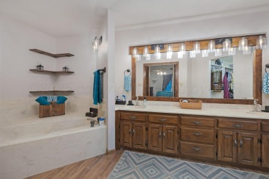 Welcome to this charming 3/3/2 + office in Hunsley Hills! Near on Palo Duro Creek Golf Club in Texas - for sale on GolfHomes.com, golf home, golf lot