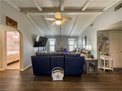*NO Hurricane damage or flooding* Wow! NO FLOOD INSURANCE on El Rio Golf Course and Club in Florida - for sale on GolfHomes.com, golf home, golf lot