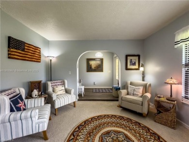 *NO Hurricane damage or flooding* Wow! NO FLOOD INSURANCE on El Rio Golf Course and Club in Florida - for sale on GolfHomes.com, golf home, golf lot