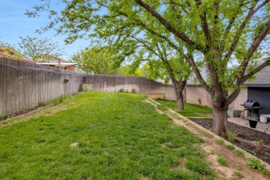 Welcome to this charming 3/3/2 + office in Hunsley Hills! Near on Palo Duro Creek Golf Club in Texas - for sale on GolfHomes.com, golf home, golf lot
