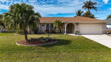 *NO Hurricane damage or flooding* Wow! NO FLOOD INSURANCE on El Rio Golf Course and Club in Florida - for sale on GolfHomes.com, golf home, golf lot