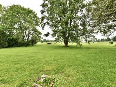 This charming ranch-style home, built in 1958, offers 1,305 on Cattails Golf Course in Indiana - for sale on GolfHomes.com, golf home, golf lot