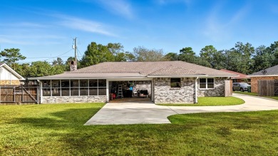 Looking for a move-in ready home? Here it is! This spacious on Millbrook Country Club in Mississippi - for sale on GolfHomes.com, golf home, golf lot