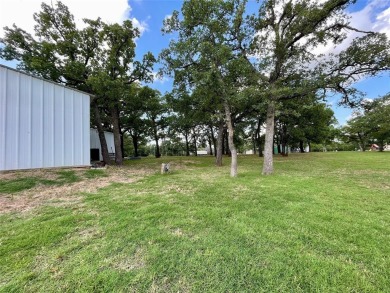 Discover this charming 3-bedroom, 2-bathroom singlewide home on on Nocona Hills Golf Course in Texas - for sale on GolfHomes.com, golf home, golf lot