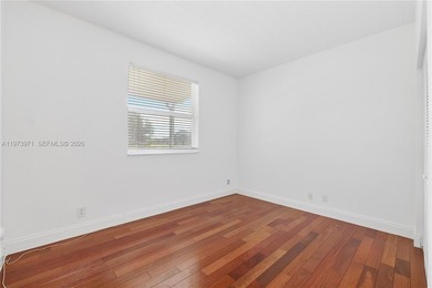 Beautifully maintained 4/3 bath golf course residence in a on Palm-Aire Country Club and Resort - The Oaks in Florida - for sale on GolfHomes.com, golf home, golf lot