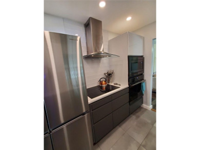 WELCOME TO THIS WARM AND INVITING, NO HOA FEE, SOLAR HOME, where on Sandpiper Golf Club in Florida - for sale on GolfHomes.com, golf home, golf lot