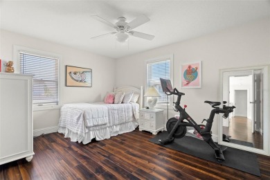 HUGE PRICE IMPROVEMENT! Pasadena Yacht & Country Club's on Pasadena Yacht and Country Club in Florida - for sale on GolfHomes.com, golf home, golf lot