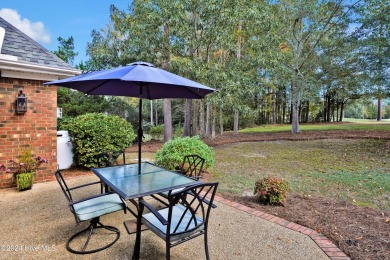 Gorgeous custom brick home on the golf course has 4 bedrooms, 3 on Magnolia Greens Golf Plantation in North Carolina - for sale on GolfHomes.com, golf home, golf lot