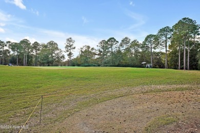 Gorgeous custom brick home on the golf course has 4 bedrooms, 3 on Magnolia Greens Golf Plantation in North Carolina - for sale on GolfHomes.com, golf home, golf lot