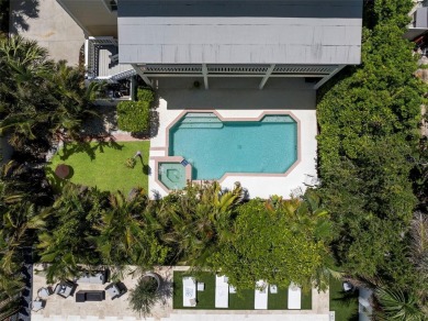 HUGE PRICE IMPROVEMENT! Pasadena Yacht & Country Club's on Pasadena Yacht and Country Club in Florida - for sale on GolfHomes.com, golf home, golf lot