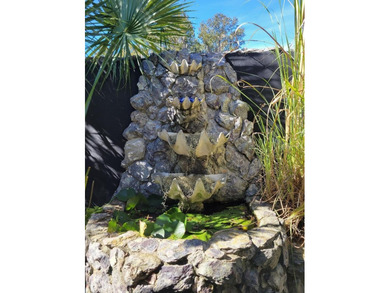 One or more photo(s) has been virtually staged. Beautiful Custom on Brooksville Country Club At Majestic Oaks in Florida - for sale on GolfHomes.com, golf home, golf lot