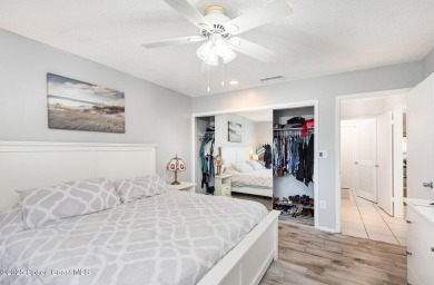 Welcome to this beautifully maintained condo overlooking the on Sugar Mill Country Club in Florida - for sale on GolfHomes.com, golf home, golf lot