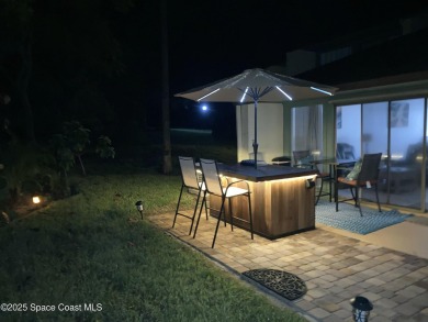 Welcome to this beautifully maintained condo overlooking the on Sugar Mill Country Club in Florida - for sale on GolfHomes.com, golf home, golf lot