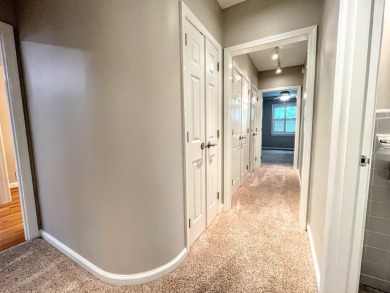 Location! Location! Easy Living Step Free/One Level Living from on Fort Mitchell Country Club in Kentucky - for sale on GolfHomes.com, golf home, golf lot