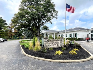 Location! Location! Easy Living Step Free/One Level Living from on Fort Mitchell Country Club in Kentucky - for sale on GolfHomes.com, golf home, golf lot