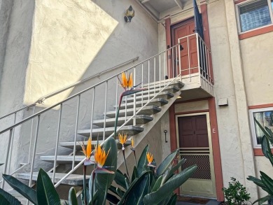 Beautiful, light and bright recently remodeled 2 bed, 2 bath on Mission Trails Golf Course in California - for sale on GolfHomes.com, golf home, golf lot
