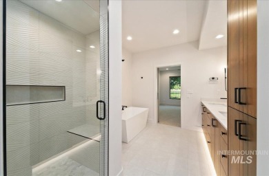 Open Saturday 12-3!  5.49% Fixed Rate available with closing on Boise Ranch Golf Course, Inc. in Idaho - for sale on GolfHomes.com, golf home, golf lot