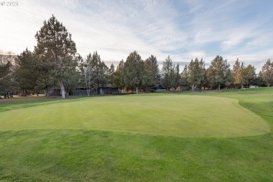 Natural light, thoughtful layout, lovely finishes, great storage on Eagle Crest Golf Resort - Resort Course in Oregon - for sale on GolfHomes.com, golf home, golf lot