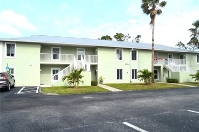 Motivated seller!  One owner, pet free, smoke free,  move-in on Pinemoor West Golf Club in Florida - for sale on GolfHomes.com, golf home, golf lot