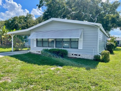 This home has been well maintained by the owners of over 30 on Water Oak Country Club Estates in Florida - for sale on GolfHomes.com, golf home, golf lot