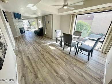 Desirable end unit at Stonebridge golf course community! on London Bridge Golf Course in Arizona - for sale on GolfHomes.com, golf home, golf lot