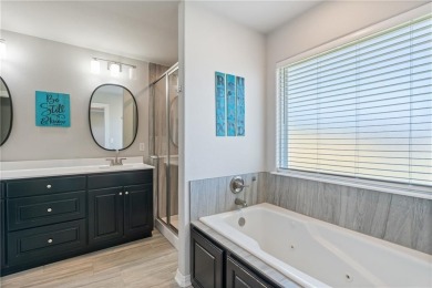Like new 3bedroom 2 bath home on the island. Looking for a place on Holiday Island Executive Golf Course in Arkansas - for sale on GolfHomes.com, golf home, golf lot