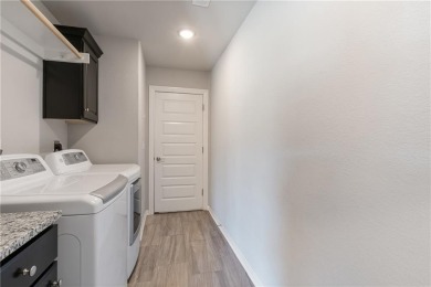 Like new 3bedroom 2 bath home on the island. Looking for a place on Holiday Island Executive Golf Course in Arkansas - for sale on GolfHomes.com, golf home, golf lot