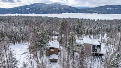 Charming Whitefish home with prime location and endless on Iron Horse Golf Club in Montana - for sale on GolfHomes.com, golf home, golf lot