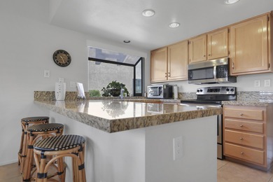 SELLER MOTIVATED YEAR END PRICE REDUCTION. GREAT INVESTMENT on Palm Desert Resort Country Club in California - for sale on GolfHomes.com, golf home, golf lot