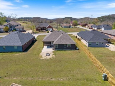 Like new 3bedroom 2 bath home on the island. Looking for a place on Holiday Island Executive Golf Course in Arkansas - for sale on GolfHomes.com, golf home, golf lot