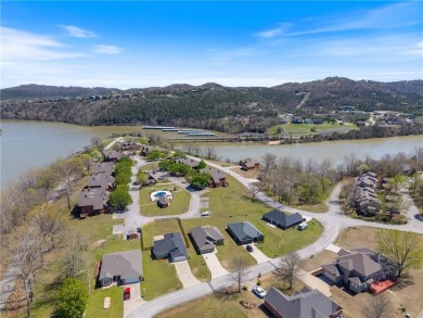 Like new 3bedroom 2 bath home on the island. Looking for a place on Holiday Island Executive Golf Course in Arkansas - for sale on GolfHomes.com, golf home, golf lot