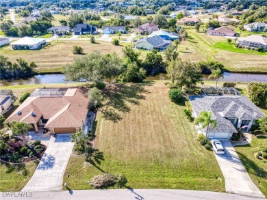 Don't Miss this Wonderful, Canal Front, 3bed/2bath/Open Split on Kingsway Country Club in Florida - for sale on GolfHomes.com, golf home, golf lot