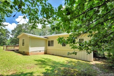 Don't miss this unique opportunity in the desirable Tanglewood on Tanglewood Shores Golf Club in Virginia - for sale on GolfHomes.com, golf home, golf lot