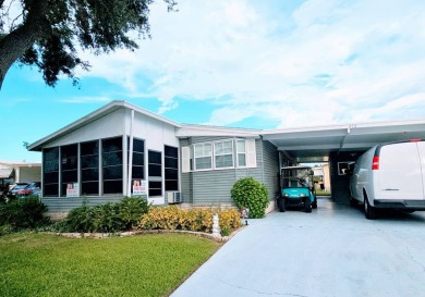 FROM INSPIRATION TO REALITY    When the owner moved in she was on Golden Lakes Golf Course in Florida - for sale on GolfHomes.com, golf home, golf lot