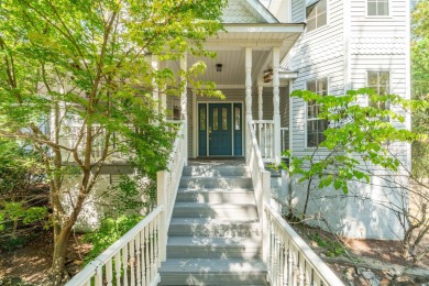 This 3 bedroom, 2.5 baths, 2846 sq ft, Victorian style home on DeSoto Golf Course in Arkansas - for sale on GolfHomes.com, golf home, golf lot