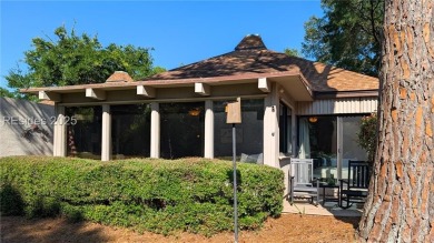 See our 3D virtual tour.  Relax and enjoy the lagoon views and on Sea Pines Golf and Resort  in South Carolina - for sale on GolfHomes.com, golf home, golf lot