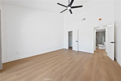 Spectacular Turnkey 2-Bedroom, 2-Bath Home in The Resorter on  in California - for sale on GolfHomes.com, golf home, golf lot