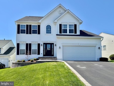 Welcome to 62 Niblick Ct, Martinsburg, WV - where spacious on Stonebridge Golf Club in West Virginia - for sale on GolfHomes.com, golf home, golf lot