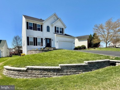 Welcome to 62 Niblick Ct, Martinsburg, WV - where spacious on Stonebridge Golf Club in West Virginia - for sale on GolfHomes.com, golf home, golf lot