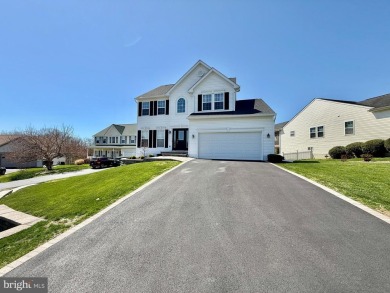 Welcome to 62 Niblick Ct, Martinsburg, WV - where spacious on Stonebridge Golf Club in West Virginia - for sale on GolfHomes.com, golf home, golf lot