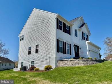 Welcome to 62 Niblick Ct, Martinsburg, WV - where spacious on Stonebridge Golf Club in West Virginia - for sale on GolfHomes.com, golf home, golf lot