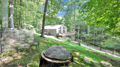 Motivated Seller! Wonderful 4 bedroom, 2 1/2 bath cabin in on Hide-A-Way Hills Club in Ohio - for sale on GolfHomes.com, golf home, golf lot